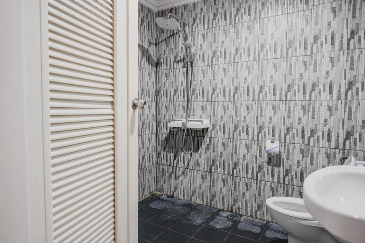 Reddoorz Plus Near Pelabuhan Merak Чилегон Екстериор снимка